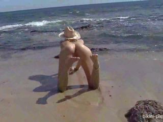 Sarah strip at the pantai